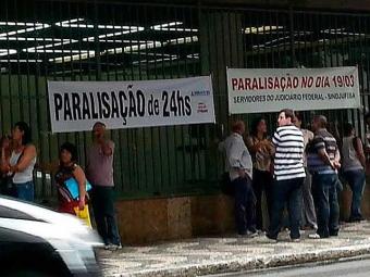 paralisacao_1398217