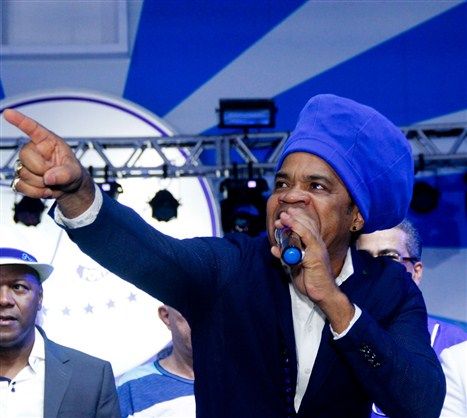 Carlinhos Brown será coroado rei da percussão