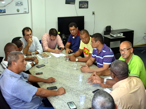 reuniao_de_rodoviarios_na_semut_foto_vitor_hugo