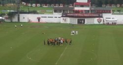 1669,mancini-treina-em-campo-reduzido-e-testa-marcelo-como-titular-para-o-ba-vi-2