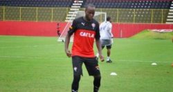 1766,vitoria-empresta-seis-jogadores-do-time-principal-para-o-confianca-se-2