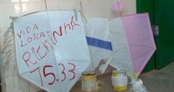 2024,policia-apreende-jovens-empinando-pipa-com-drogas-perto-de-delegacia-na-bahia-2