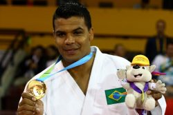 Luciano Corrêa não deu chances aos seus adversários no Pan