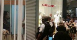 6007,mulher-recusa-atendimento-de-negros-no-shopping-barra-e-e-repreendida-video-2