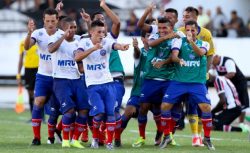 2016-02-14-19-11_principal_juninho.comemoracao