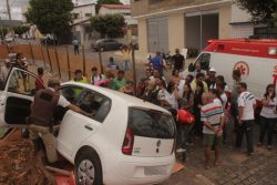 brumado-acidente-praca-do-jurema-foto-site-brumado-noticias-82