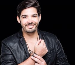 Kiko Salli está no comando da banda Forrozão