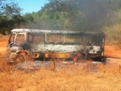 onibus-queimado