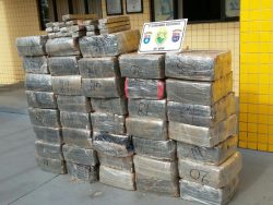 apreensao_droga_umuarama_-_imagens_por_policia_militar_4