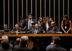 Sessão plenária na Câmara dos Deputados