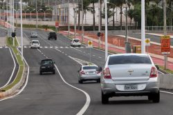 Ajustes finais para entrega da duplicação da Avenida Orlando Gomes. Foto: Camila Souza/GOVBA