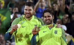 2016-08-19t042429z_628178781_rioec8j0c8scg_rtrmadp_3_olympics-rio-bvolleyball-m