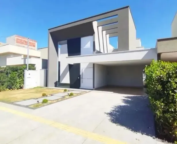 Casa em Condomínio Residencial - 4 Quartos em Jardins Lisboa, Goiânia