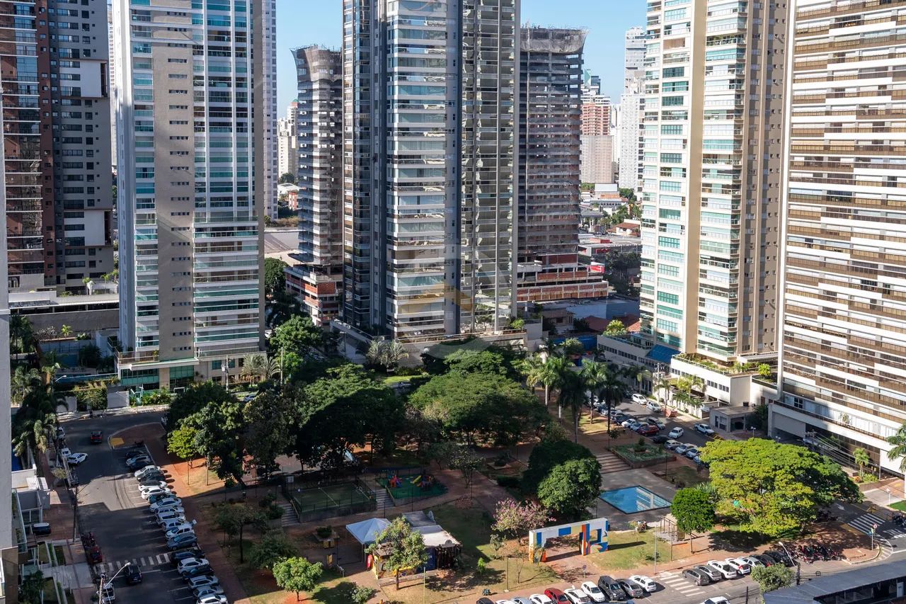 Belíssimo apartamento | 165 metros | 100% mobiliado | Pronto p/morar | Próximo a Praça T-2