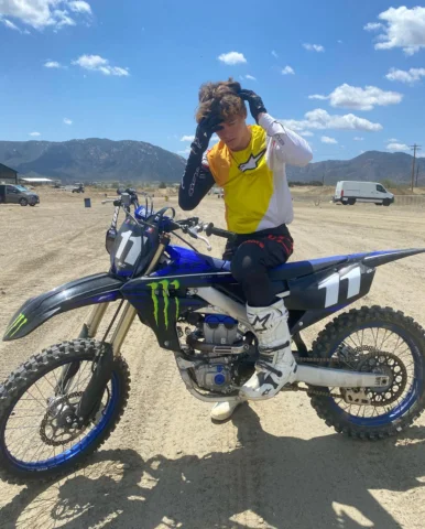 swipe to the end to see me crash 😱