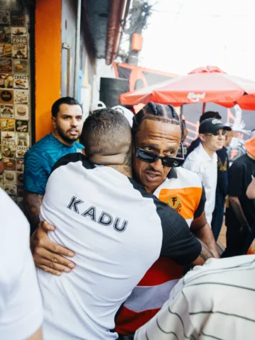 Gratidão a todos que encostou. 🔥

“SOM DE FAVELA” | tá no ar em todas as plataf