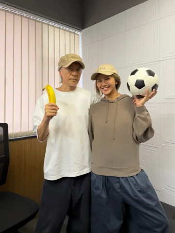 还有谁想参加「至尊无敌杯」呢？🙋🏻‍♀️🤔😆😆🤪 
 
预祝星爷和《功夫女足》最强女足队员们，踢出天际、场场爆满、一票难球！🔥
