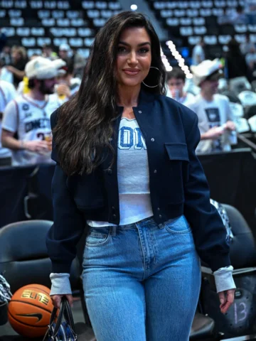 UCONN Bball 🏀