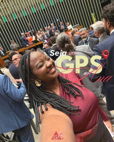 SOU PRÉ CANDIDATA A DEPUTADA FEDERAL POR MINAS GERAISSSS!!!!!! 🔺🚩✊🏾

🪑CHEGOU