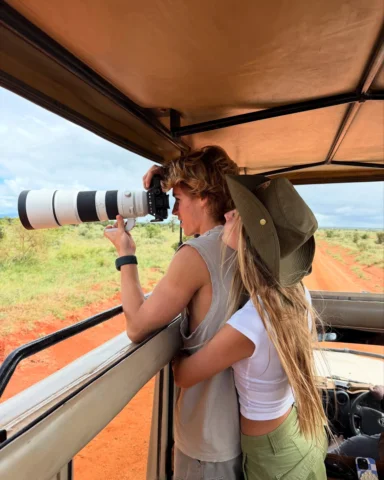 last slide is us in another universe 💫
safari with @aima.travels 🫶🏻
