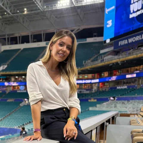 Amazinggggg Night!!! 🌴🇦🇷✨♥️⚽️ #fifaworldcup tks my love @christianvieri 🫶🏼