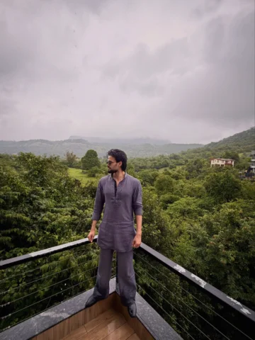 . "Soaking up the monsoon vibes in Lonavala
was an absolute dream!

#saddufam #t