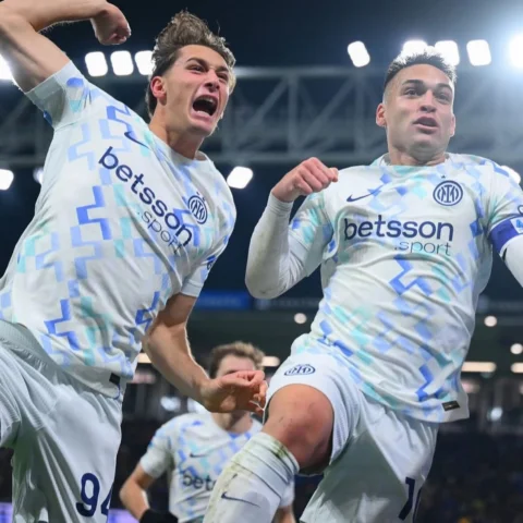 🖤💙💪🏼