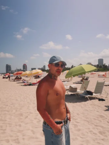 miami out of context