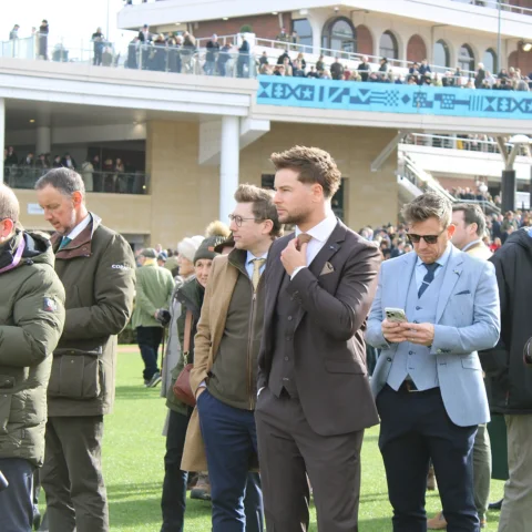 cheltenham ‘26 🐎

which was your favourite look? - head to toe @houseofcavani 
