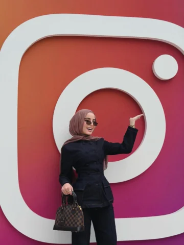 your favourite @instagram girl 💖🤓
@1billionsummit 📍