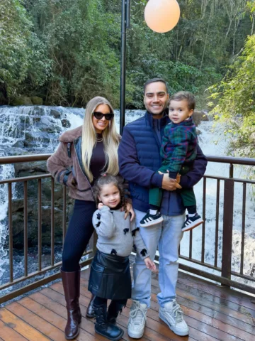Minha família que sonhei e orei a Jesus ❤️🥹🙏🏼 OBRIGADO DEUS, OBRIGADO ✨🙏🏼🙏
