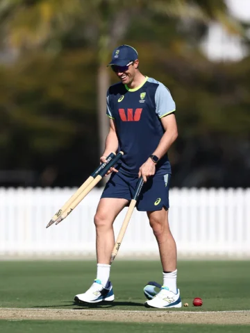 Warming up in the Brissy sun. Ready to rip next week 😤