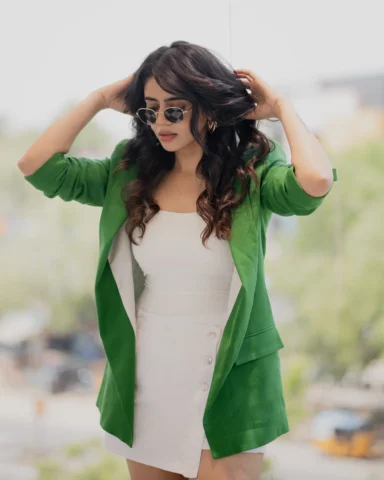 Don’t measure worth by fabric. You’ll miss the soul💚 

🌿 

At the launch of @v