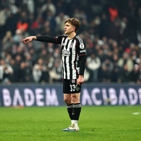 İyi oyun iyi skor. 🖤🤍