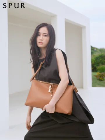 FURLA×SPUR
photography: Masami Naruo〈SEPT〉 
styling: Mayu Yauchi
hair: Keiko Tad