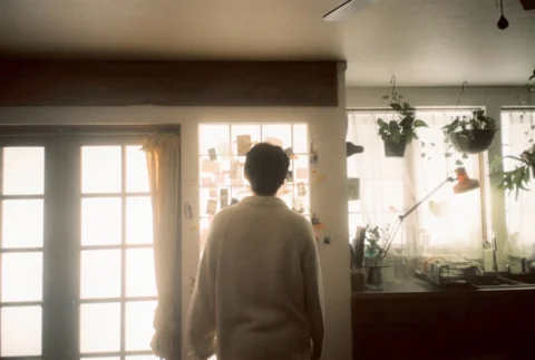 本日、6月17日。
「Loved One」リリース。

飾らない言葉で、
大切な人への想いをまっすぐに歌いました。

ドラマと共に、
皆さんの日常に寄り添う一曲