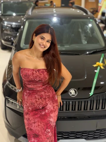 Your girl bought her first car❤️🧿

It’s not just my first car.. it’s my family’