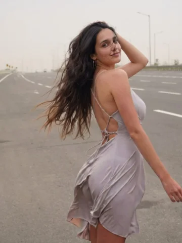 “Walking like the road belongs to me. 🤍”