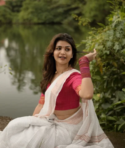 പൂക്കാലം✨

Costume and styling- @houseofcafefashion 
Photograph - @yaami____ 

#