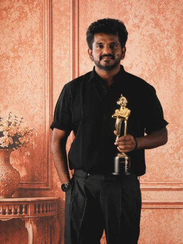 Thank you @cinemavikatan for the best entertaining film for Dragon ♥️ some award