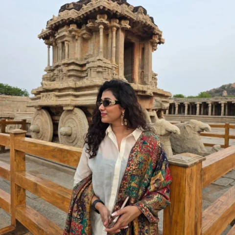 A few moments from hampi, a place that left me with so many emotions.🤩
 from th