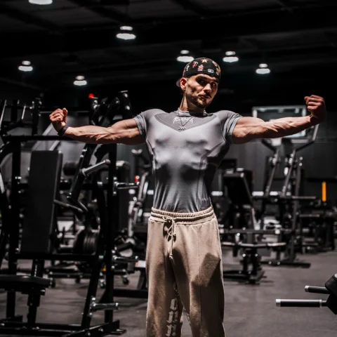 Salen 2 de bistec y y 1 de tripas🗣️
-

#gym #gymmotivation #gymrat #gymbro #gym