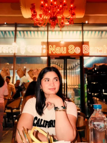 Good food, endless laughter, and the best company. 🤍

dinner with sister, siste