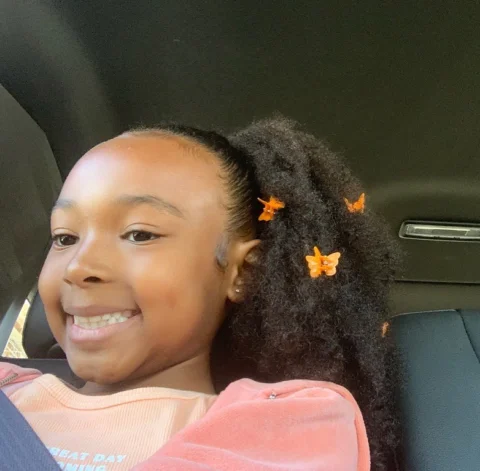 Can you guess where I'm going 👀 and yes to butterflies and big hair :)