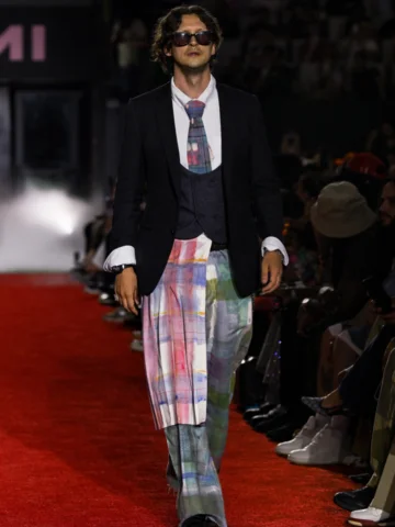 Woiii, bit of craic walking the runway for one of my favourite brands @kidsuper 