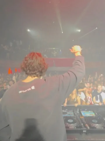 LONDON🇬🇧 @kokoelectronic