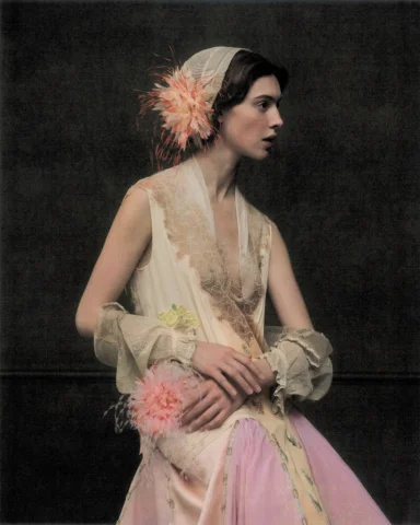 Gentle soul @DaisyEdgarJones by Photographer/ Art Direction @SzilveszterMako for