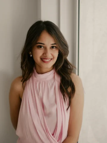 🎀💗🦀

Clicked by- @captured_fate @inspired_shrey