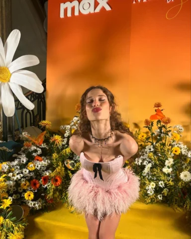 Avant Premiere🌼
Una noche de felicidad, cierre y comienzo todo a la vez. Agrade