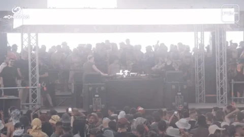 Our first F2F in the desert! @monegrosfestival 

Such beautiful scenes, thanks t